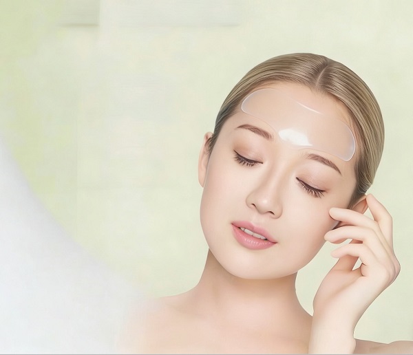 Test nel mondo reale dei cerotti antirughe in silicone CMALLBIO: sono una 